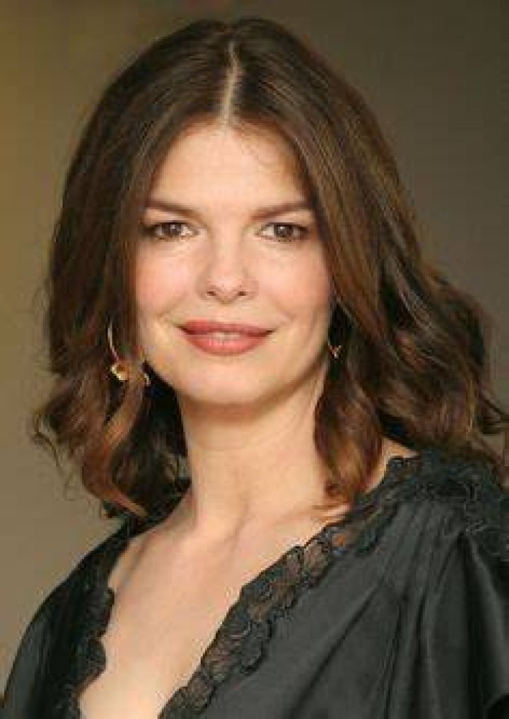 Jeanne Tripplehorn weight, height and age. Body measurements!