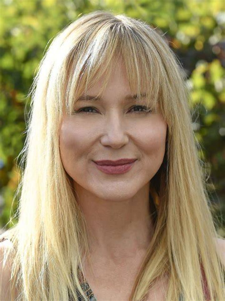 Jewel Biography, Height & Life Story Super Stars Bio