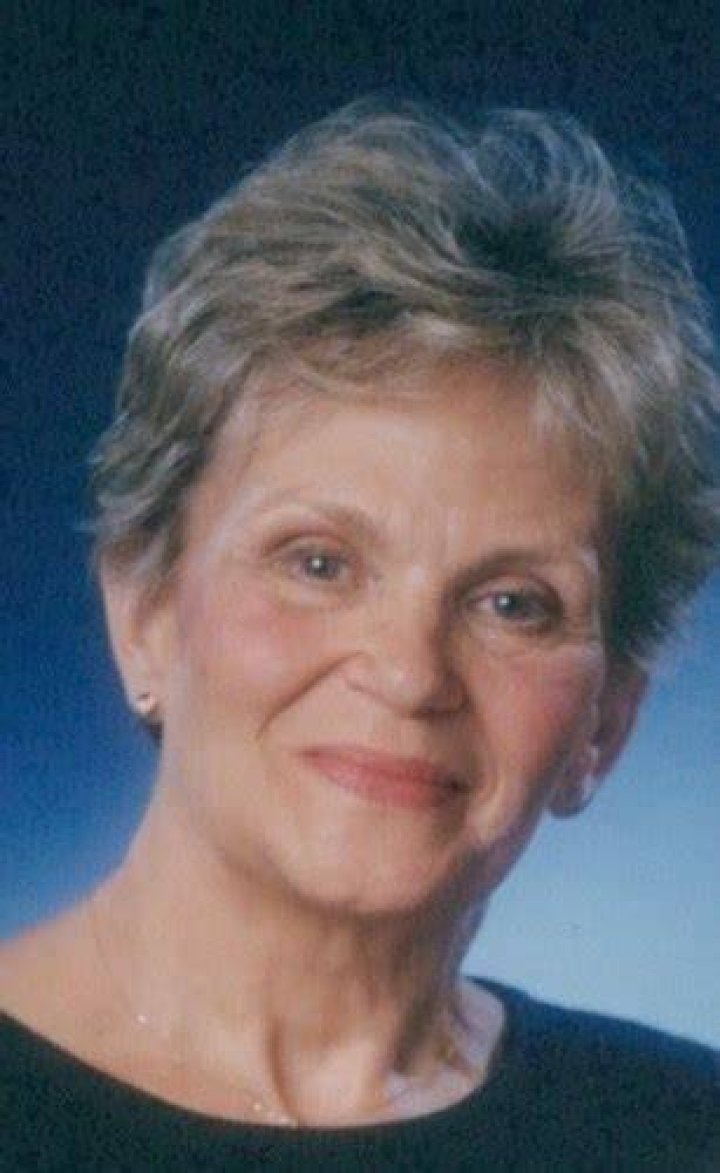 Joan Boland Obituary April 17, 2023 Algonquin, IL