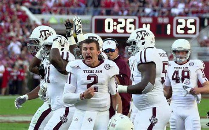 Johnny Manziel Documentary "Johnny Football" Takes a BehindtheScenes