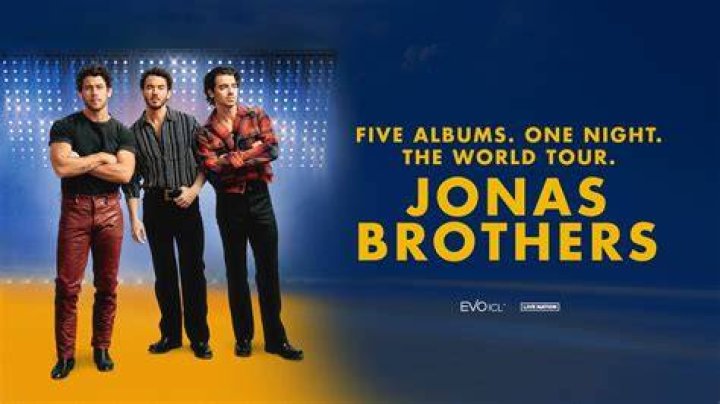 Jonas Brothers Baltimore 2024 Agnes Arlette