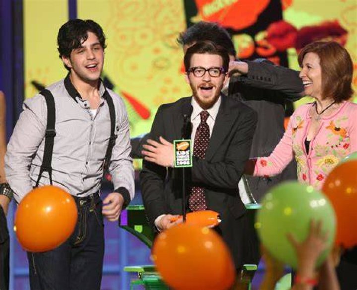 Josh Peck, former Drake and Josh child star, reveals weight loss