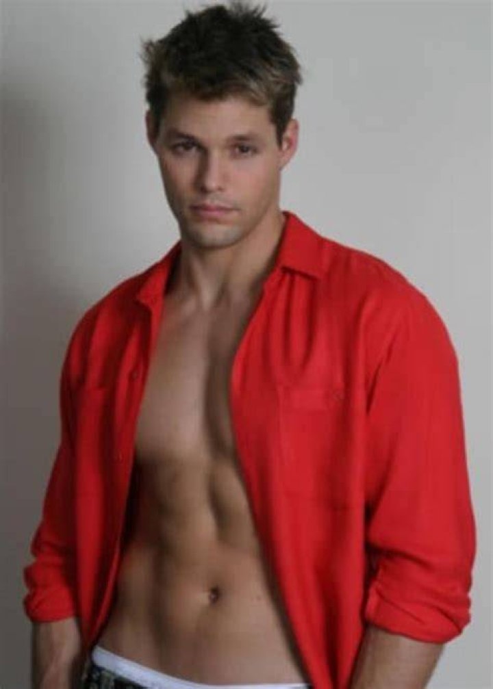 Justin Bruening Height, Weight, Age, Spouse, Children, Facts, Biography