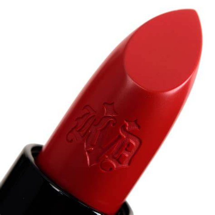 Kat Von D Underage Red Lipstick Controversy Beauty News Glamour