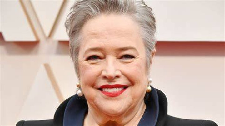 Kathy Bates Bio, Wiki, Age, Husband, Children, Net Worth, Health