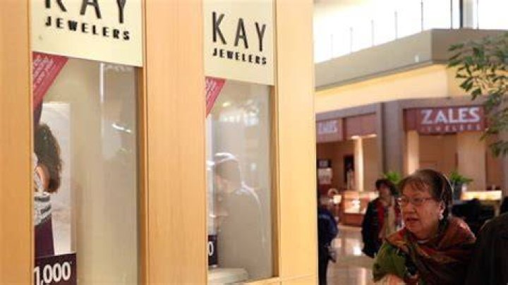 Kay Jewelers accused of swapping real diamonds for fake ones