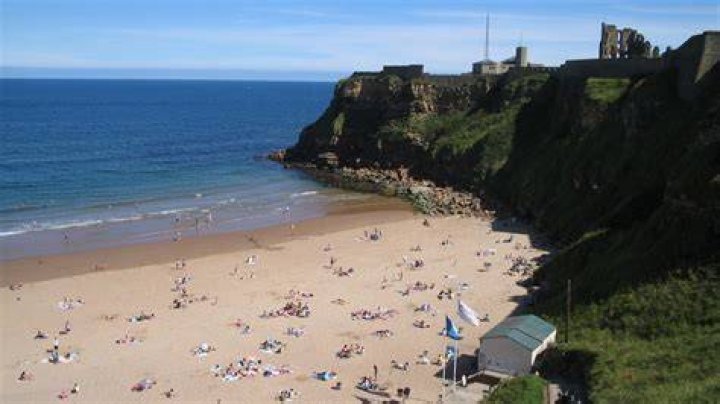King Edwards bay beach 7.25 am 18 th may 2014