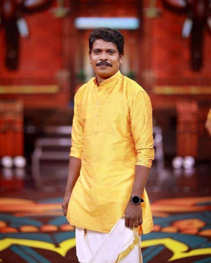 Kollam Sudhi Malayalam actor passes away in car accident