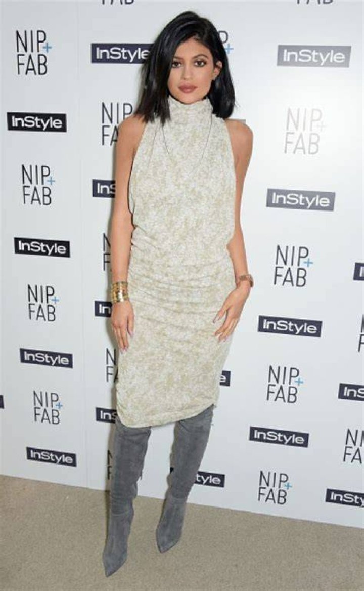 KYLIE JENNER at Instyle and Warner Bros. 2016 Golden Globe Awards Post