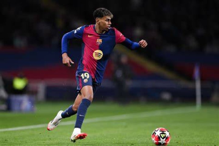 Lamine Yamal &bull; FC Barcelona &bull; Highlights video (Goals, Assists, Skills
