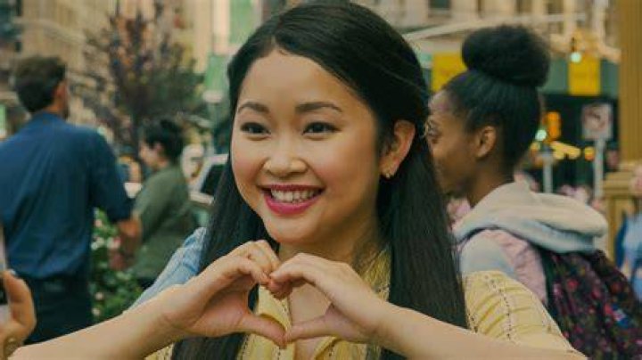 Lana Condor's Beauty Looks Deserve A Few Love Letters, Too https//r29