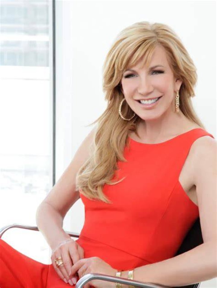 Leeza Gibbons Net Worth, Biography, Wiki, Age, Husband, Parents, Height
