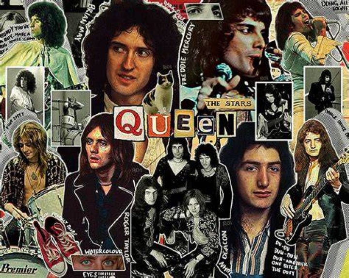 List 90+ Wallpaper Queen And King Crowns Tattoos Latest 09/2023