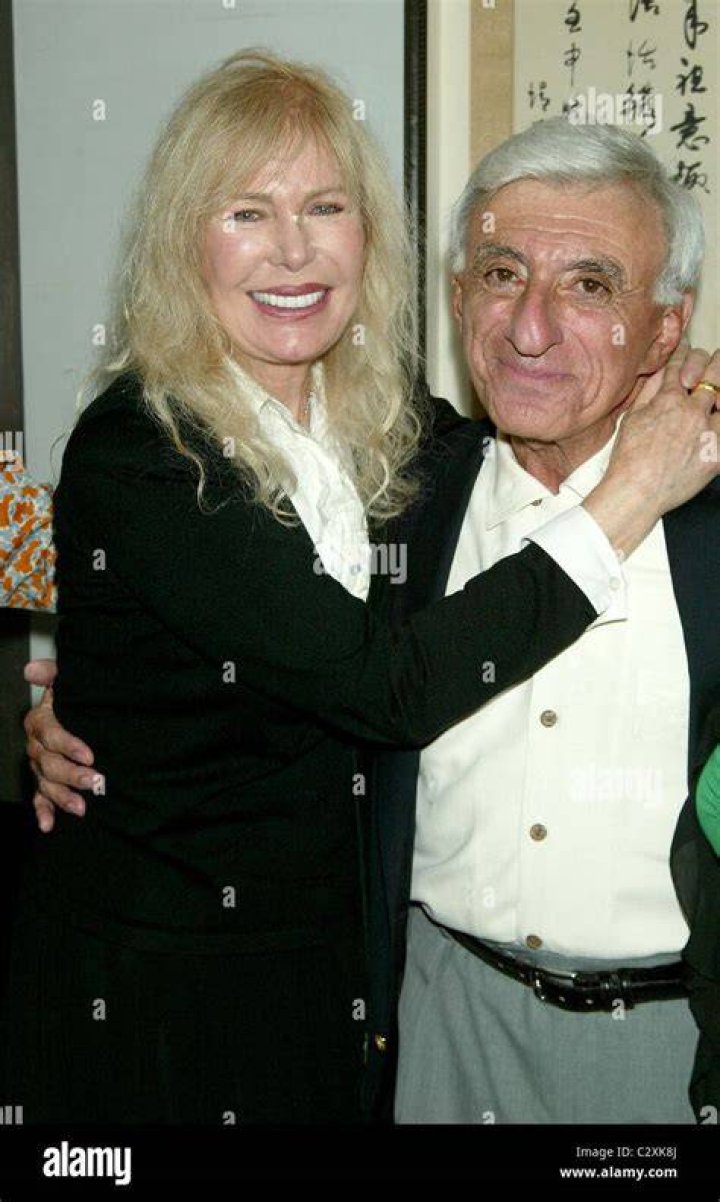 Loretta swit y jamie farr fotograf&iacute;as e im&aacute;genes de alta resoluci&oacute;n Alamy