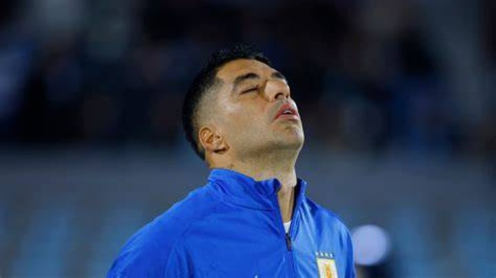 Luis Suarez neemt emotioneel afscheid van Gremio. 'Voetballen met m’n