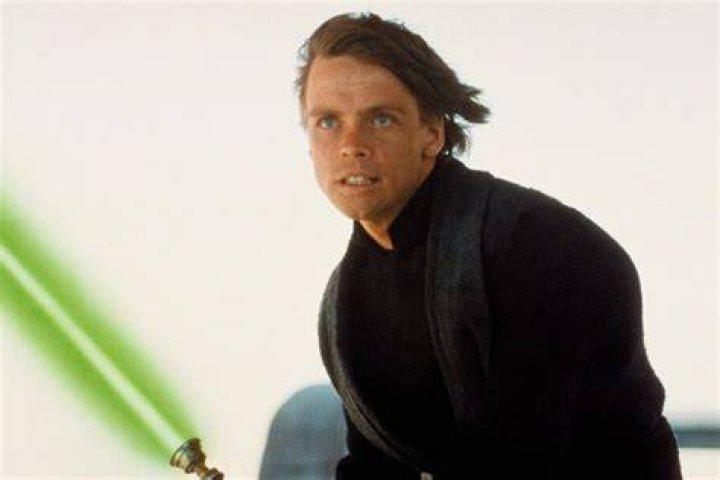 Luke Skywalker by &Aacute;d&aacute;m SzenteVarga on Dribbble