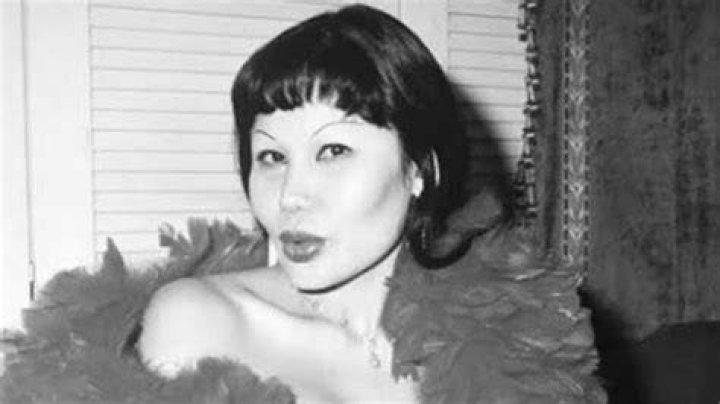 Lyn May 7 FOTOS que demuestran que tenía la silueta más perfecta del