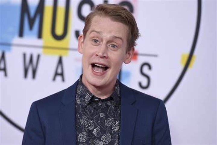 Macaulay Culkin Reveals How His &lsquo;Lady&rsquo; Brenda Song Helped Him Prepare