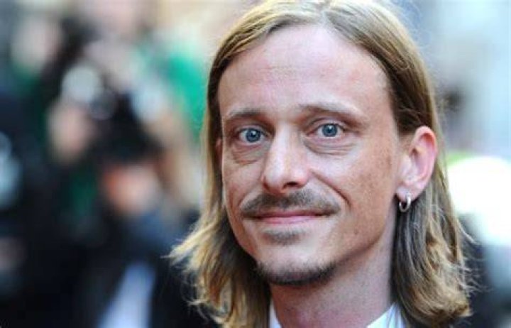 Mackenzie Crook Biography, Mackenzie Crook's Famous Quotes Sualci