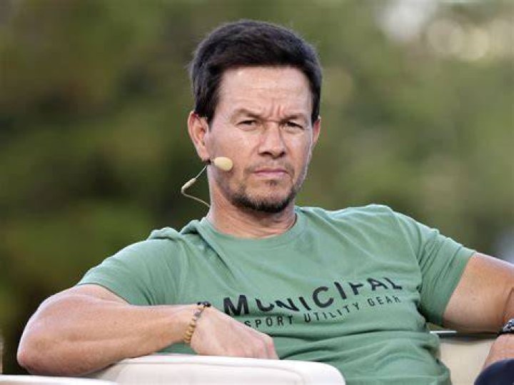 Mark Wahlberg Turns 42 See More '90s Musicians Then and Now!