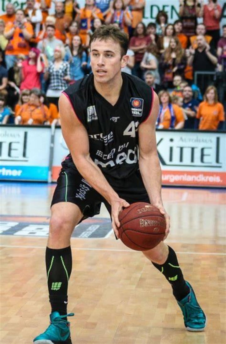 MBC verpflichtet Routinier Beckham Wyrick MBC