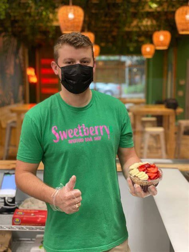 MEET ZACH ELLIOT OF SWEETBERRY BOWLS Greenville360