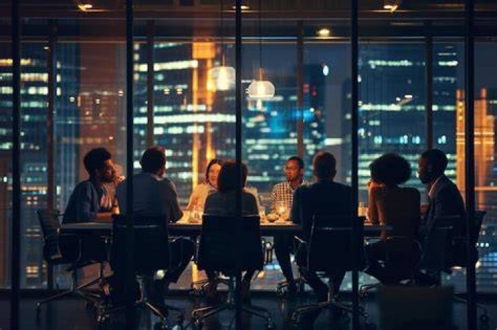Meeting At Night 808solutions
