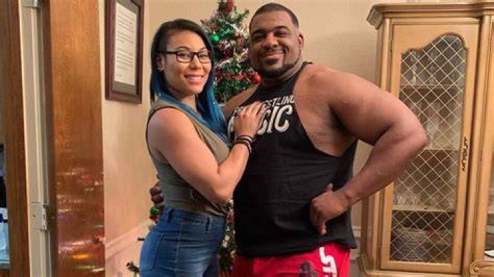 Mia Yim & Keith Lee Engaged Photo