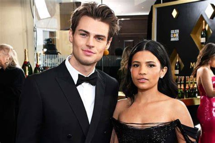 Noah Lalonde Girlfriend 2024 Korry Mildrid