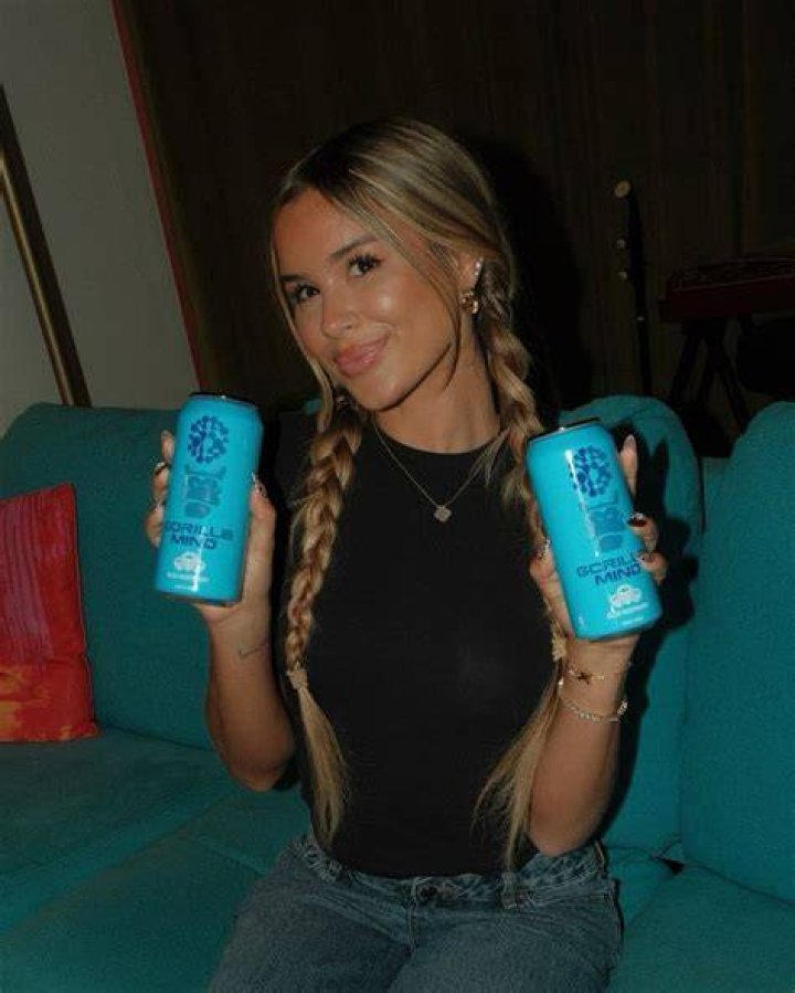 NOELLE LEYVA (noelleleyva) • Instagram photos and videos Laguna