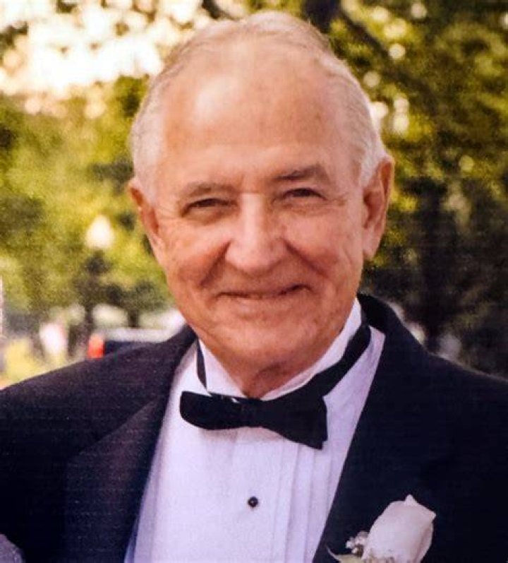 Obituary for Harold W. "Bill" Purdy Schlosser Funeral Home