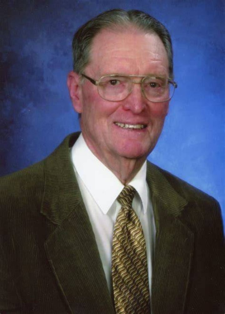 Obituary of Marvin Carl Walker to Badder Funeral Home ser...