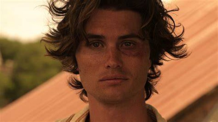 Outer Banks star Chase Stokes shocks fans with appearance in lockdown