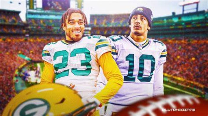 Packers Jordan Love, Jaire Alexander share brotherly interaction