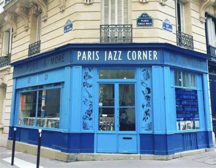 PARIS JAZZ CORNER LES LABELS IND&Eacute;PENDANTS