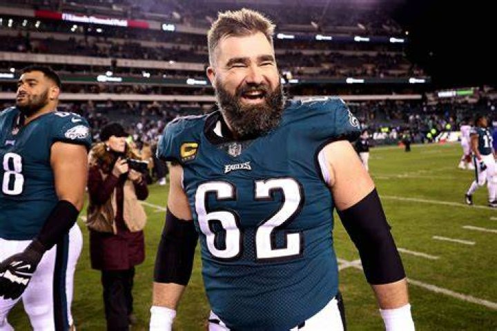 Philadelphia Eagles star Jason Kelce’s wife preparing to give birth at