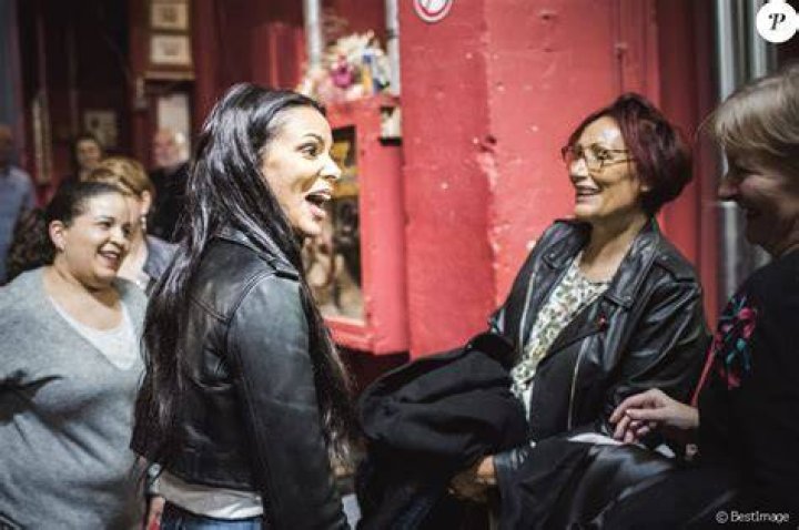 Photo Exclusif Sophie Marthe, la m&egrave;re de Shy'm, lors du d&eacute;fil&eacute; de