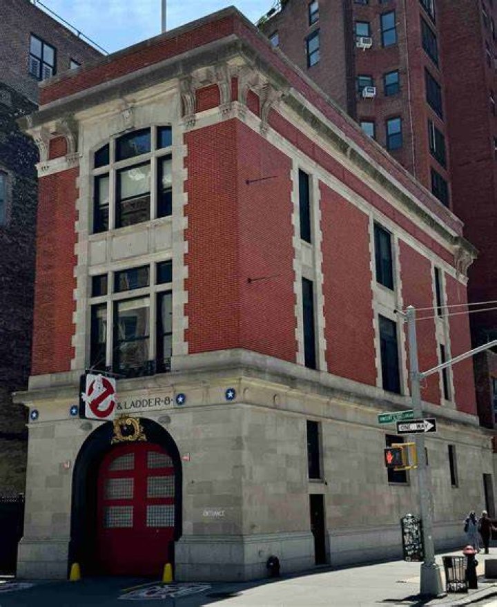 Photo of the Ghostbusters firehouse building by Tom Graham