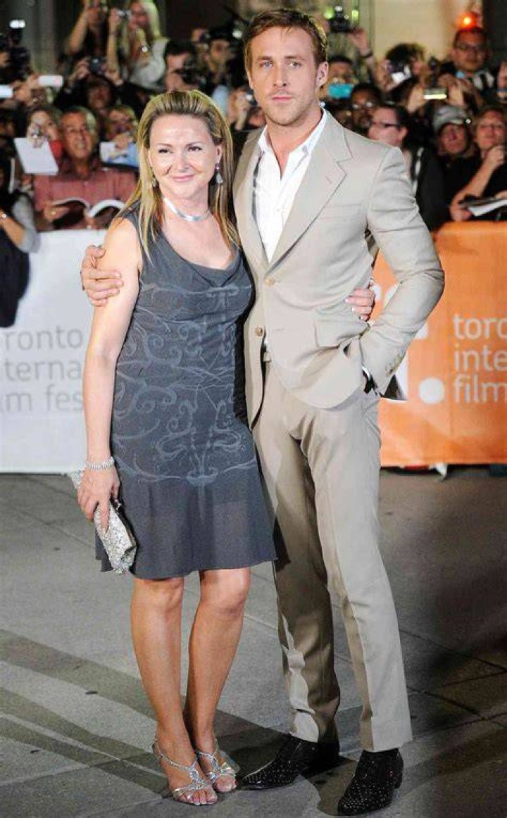 Photo Ryan and Donna Gosling attend 'Ides of March' premiere at the