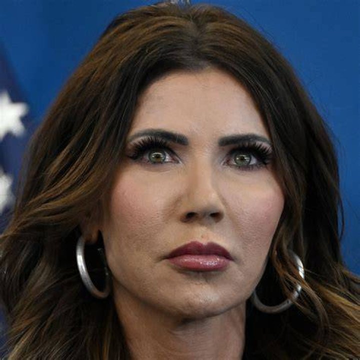 Picture of Kristi Noem