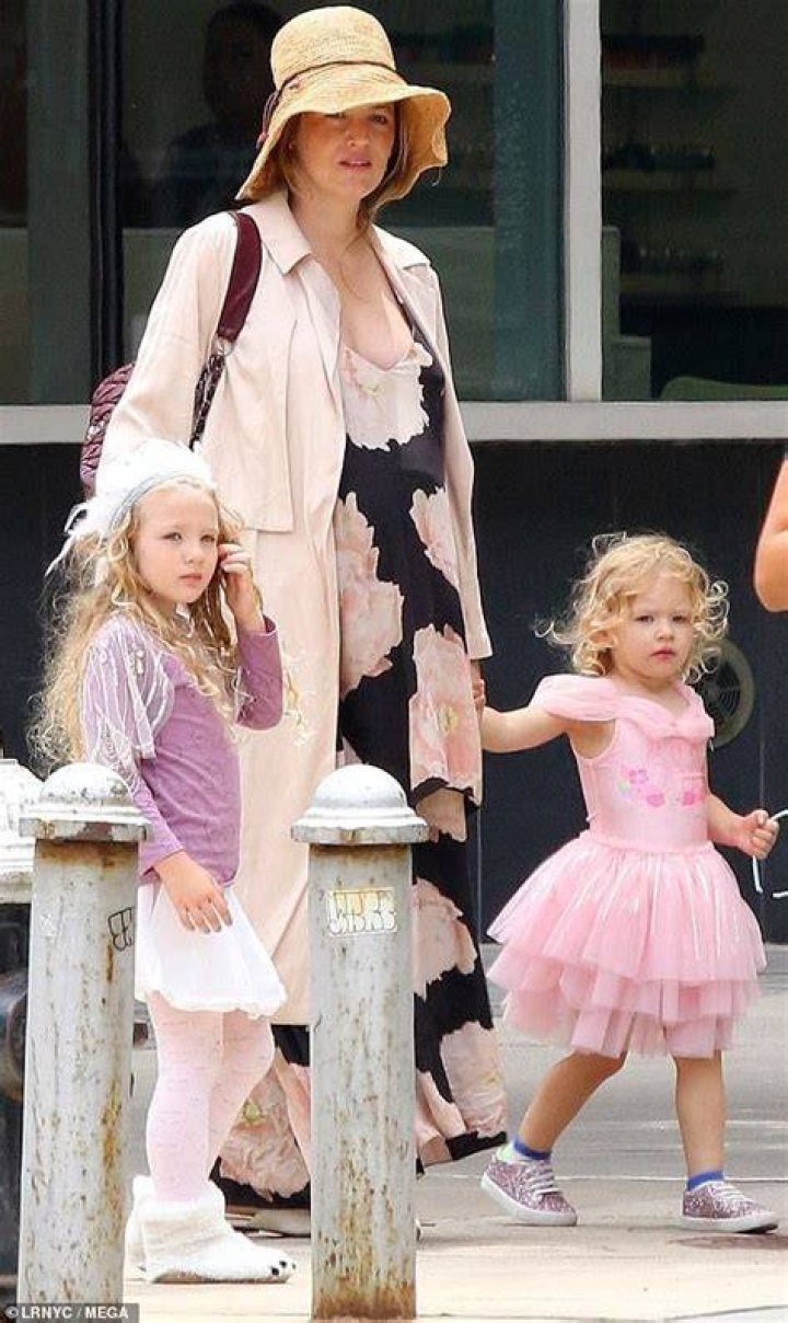 Pin by moonchild on Blake Lively Blake lively's kids, Blake lively