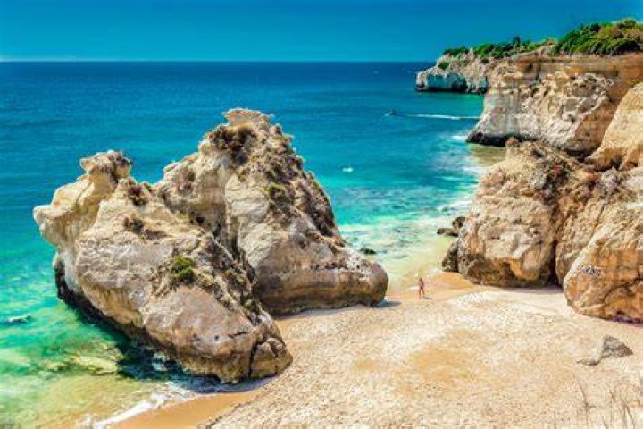 Praia dos Beijinhos (Algarve) The 1 Guide To The Beach of Kisses