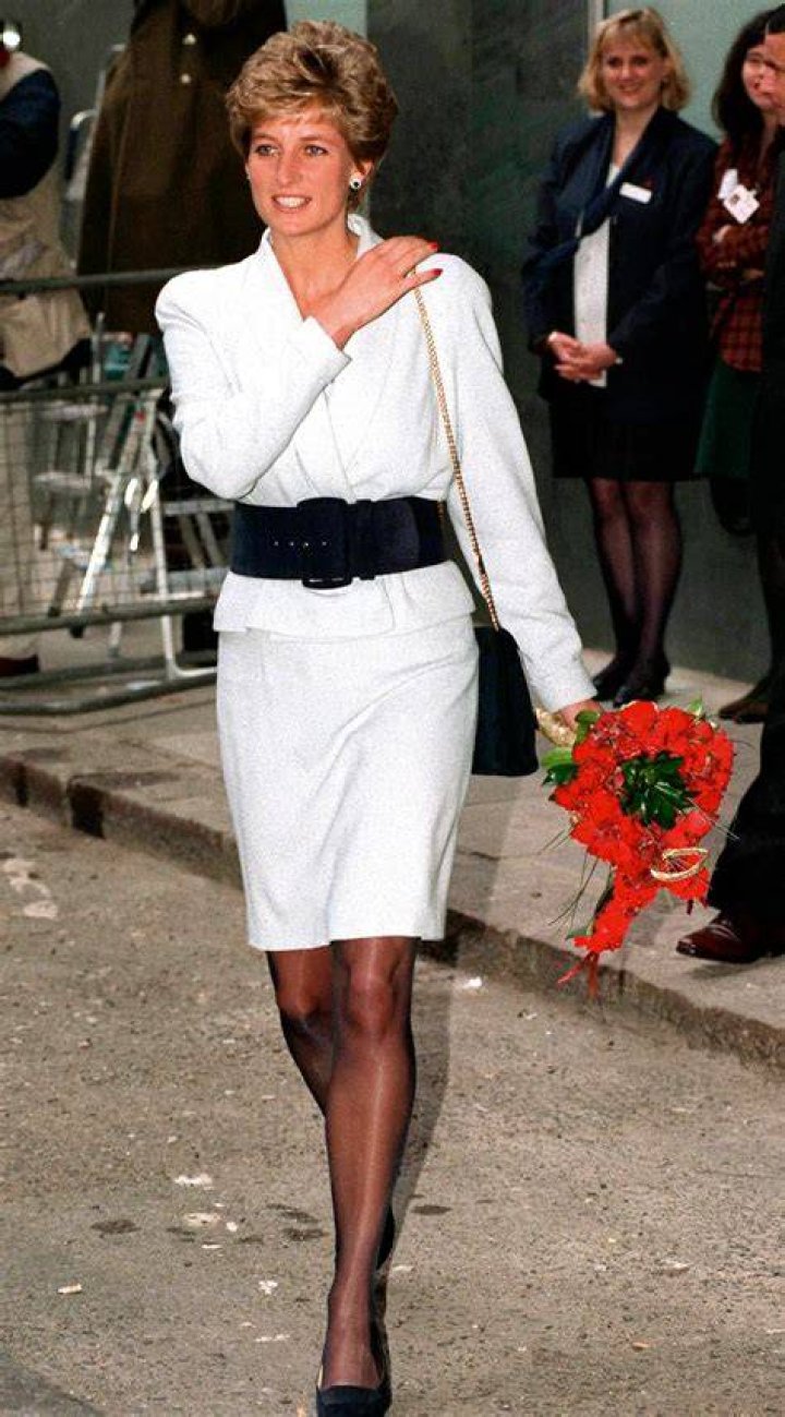 Princess Diana 9 Ways to Recreate Her Style Vanity Fair
