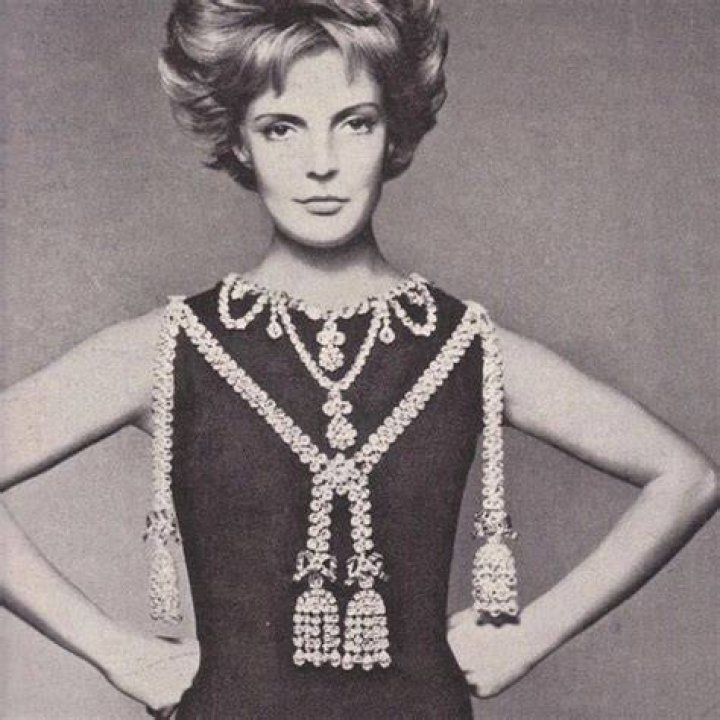 Princess Laudomia Hercolani. Photo by Richard Avedon, 1963. Fashion