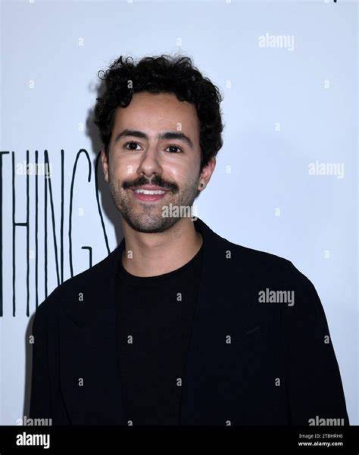 Ramy Youssef Is Not Using Comedy to Teach You About Muslims The New