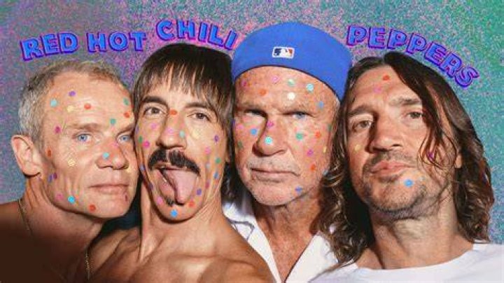 Red Hot Chili Peppers' Anthony Kiedis at Lakers Game Lipstick Alley