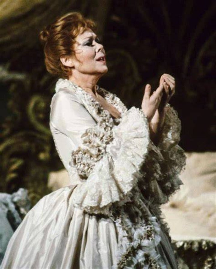 Renata Scotto, Opera Diva Who Inhabited Roles, Dies at 89 The New