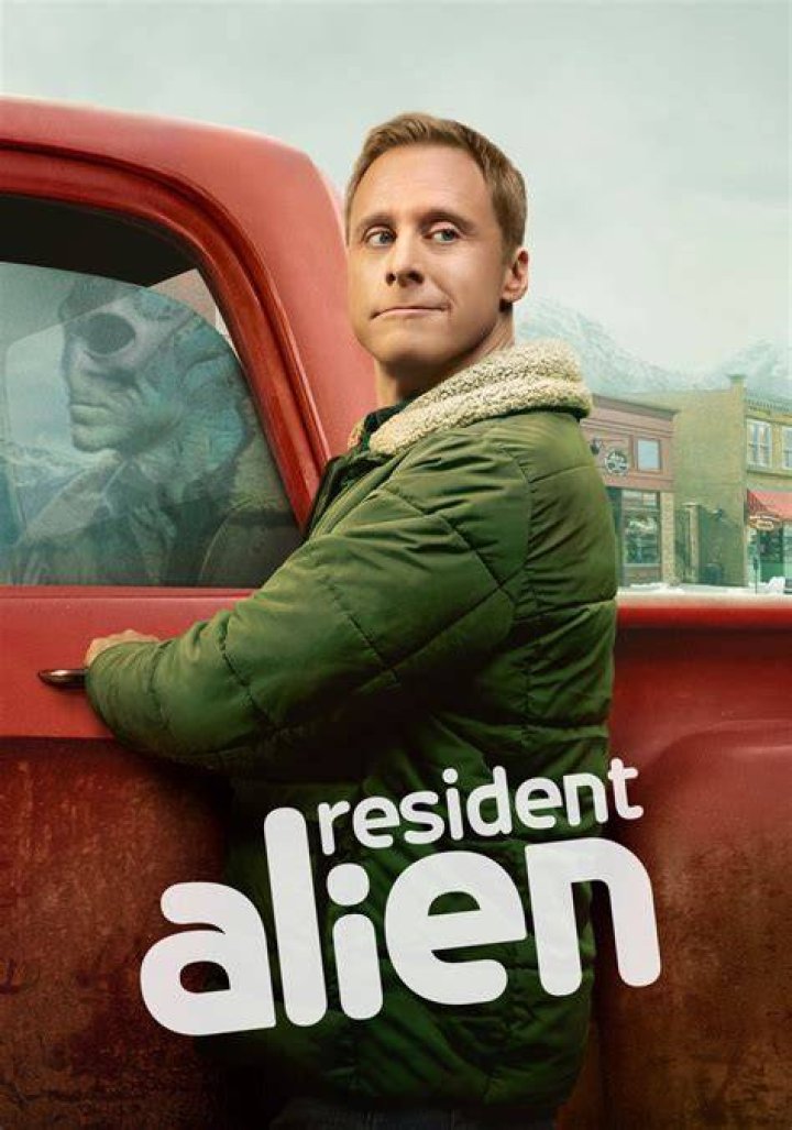 Resident Alien's Alan Tudyk on why he's 'the right flavor of odd' to
