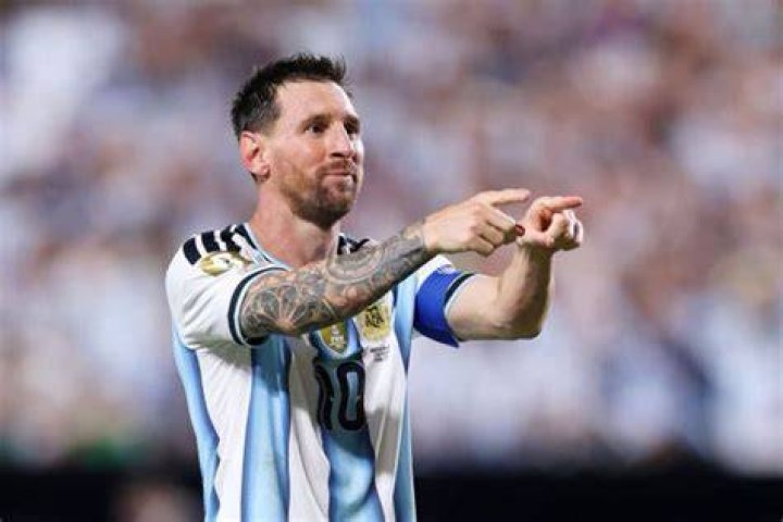 Revealing the reason why Messi and Lamine Yamal's photo caused a fever