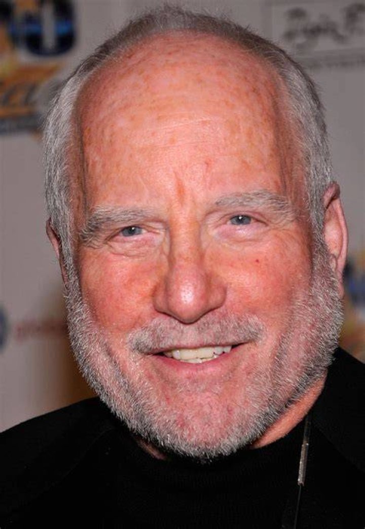 Richard Dreyfuss Disney Wiki FANDOM powered by Wikia